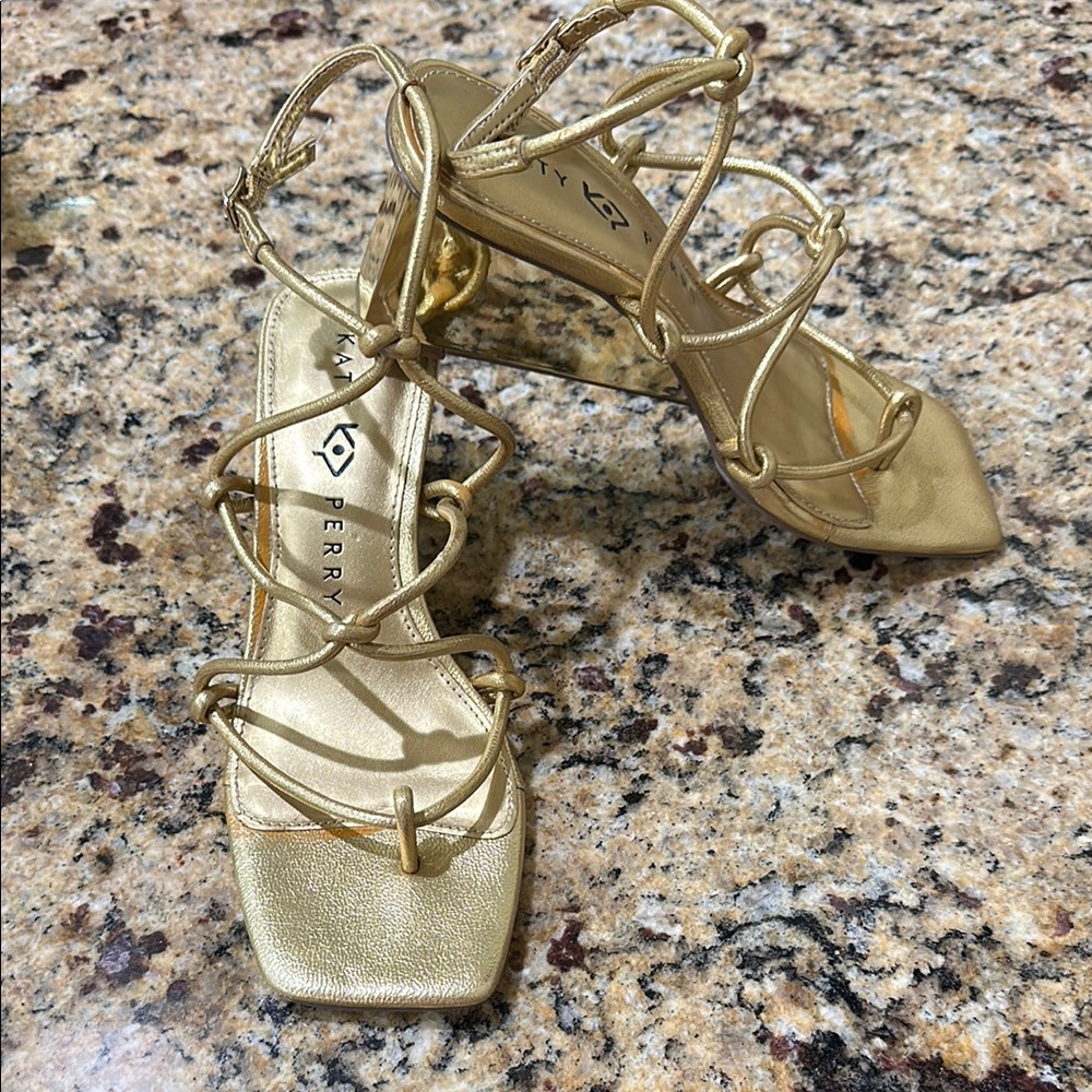 Katy Perry Gold Strappy Women's Sandals Size 6
